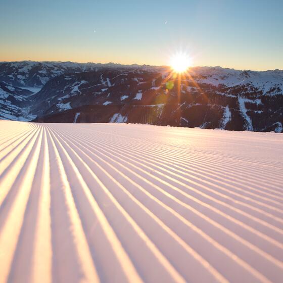 perfekte Piste Skigebiet Saalbach Hinterglemm | © saalbach.com, Mirja Geh